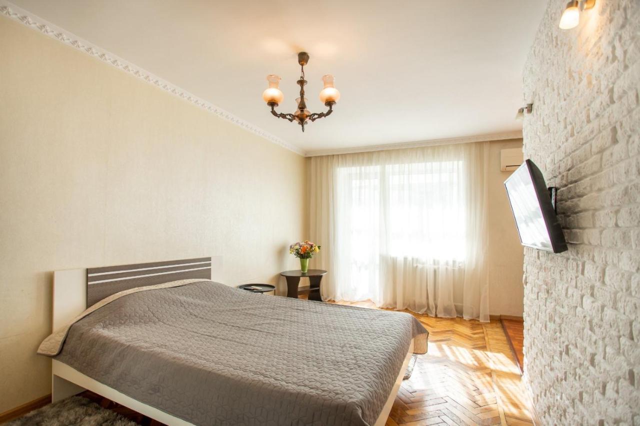 Cosy flat in the city centre نيكولايف المظهر الخارجي الصورة